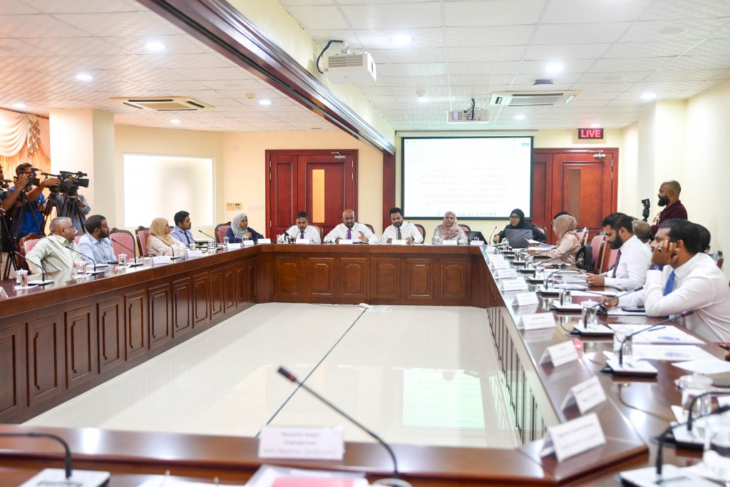 Evves meehaku list in unyeh nukuran, flat ge masahkaiy kuriah gendhaanee AG ge lafaa libumun: Nizaam