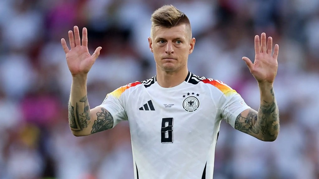 Kroos ge sharafugai Adidas AdiPure 11pro ge nan TKpro ah