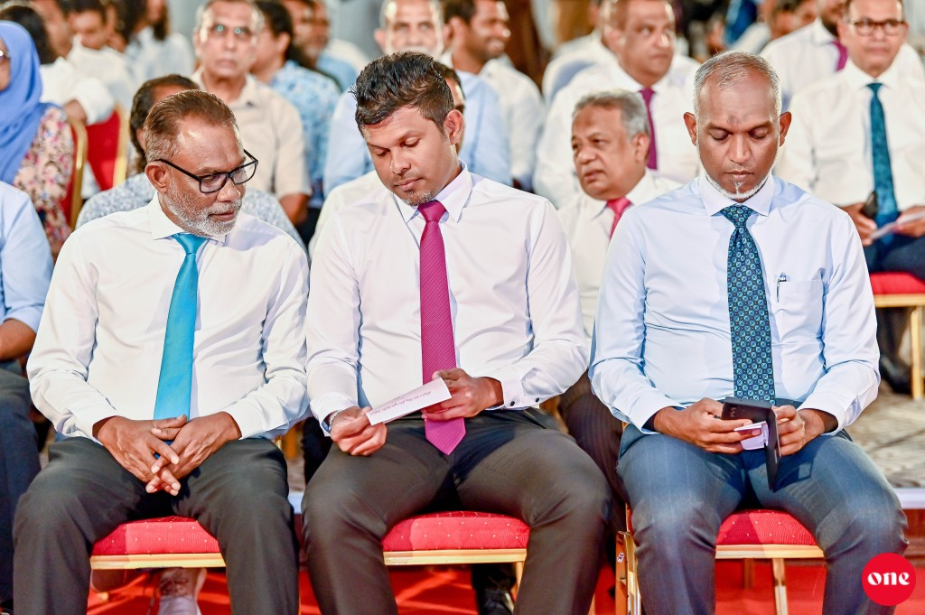 Yameen ah Raees Muizzu aniyaaeh nudhevvaane, aniyaa dhinee Jameel: Adhuray