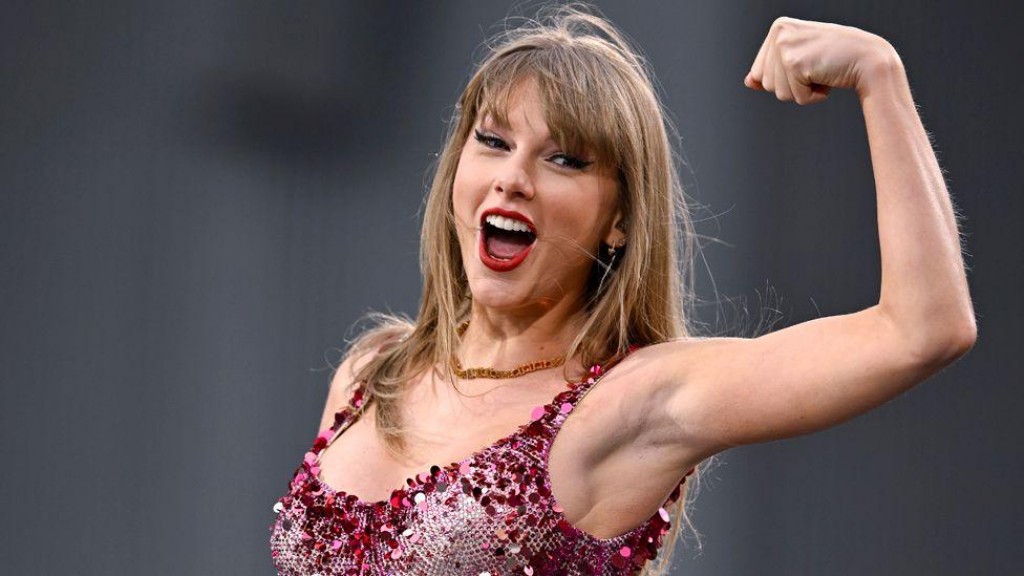 2024 Rewind: Taylor Swift ge aharu, Grammy inaamuthah, aa album eh adhi record muguraali Eras Tour