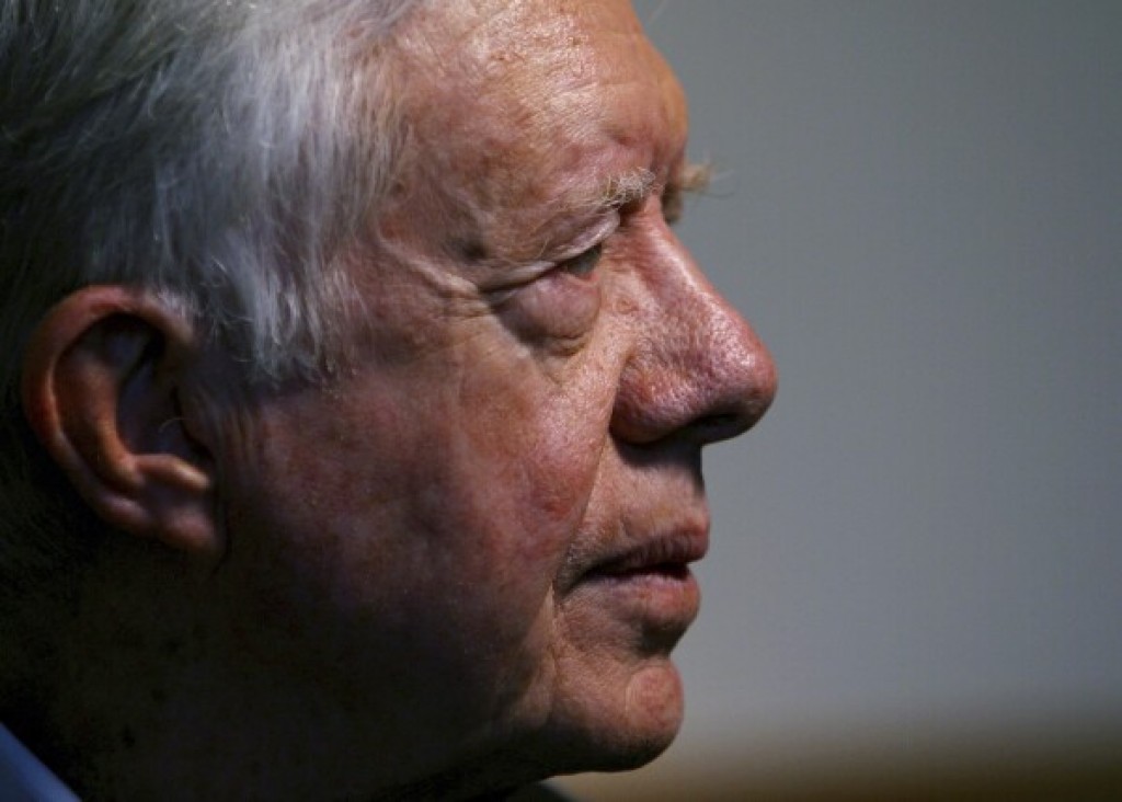 Jimmy Carter avahaaravumun Raees thauziyaa fonuvvaifi