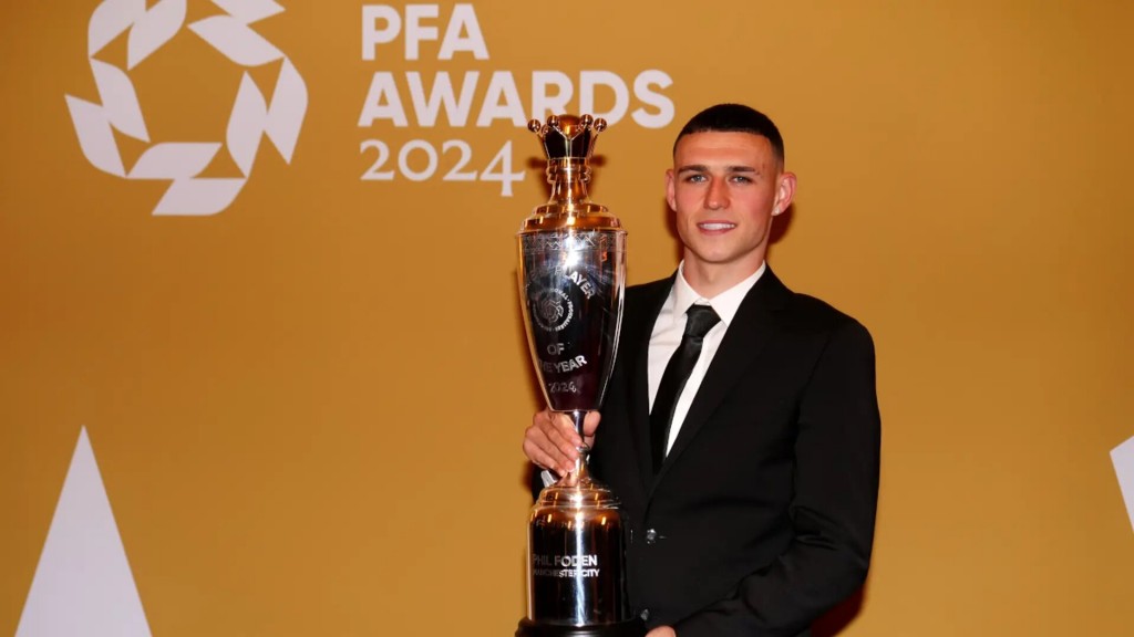 PFA ge award Foden aai Palmer ah