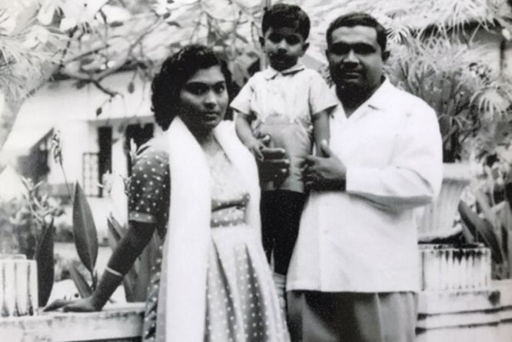 Dhiveheenge dharikolhuthakaai mathikolhuthah  5