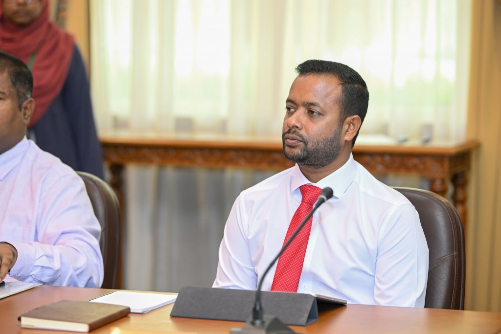 Havaaluvi iru 64 mashrooeh othee huttifai, dhe kunfunyakaa havaalukuri 83 mashrooeh nufeshi oiy: Minister