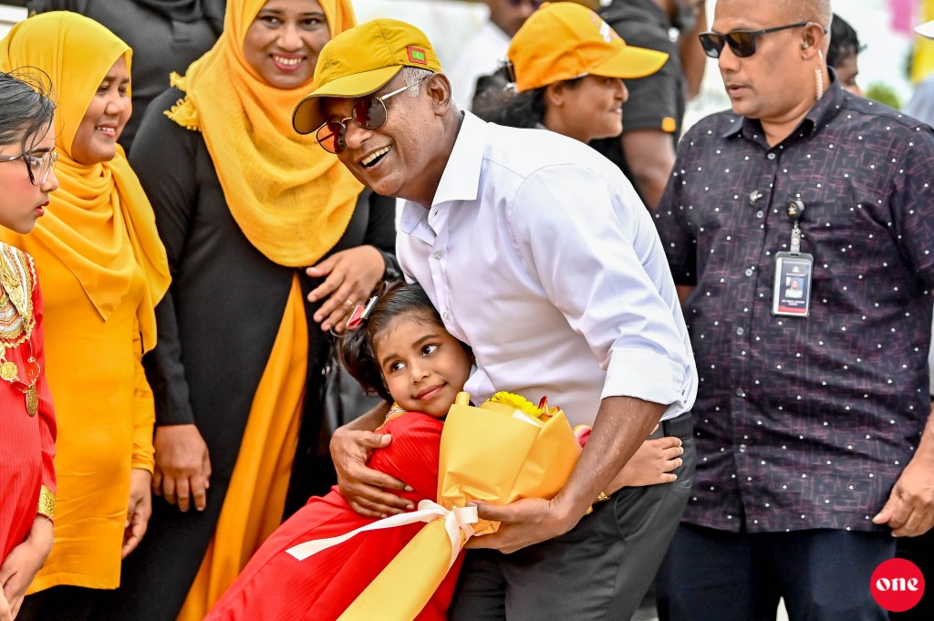 One Photo: Raees riyaasee campaign ah faadhipolhah