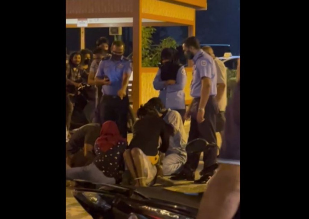 Haassa ehee ah beynunvaa meehakah aniyaa kuri iru fuluhun ''kulhi balan''!