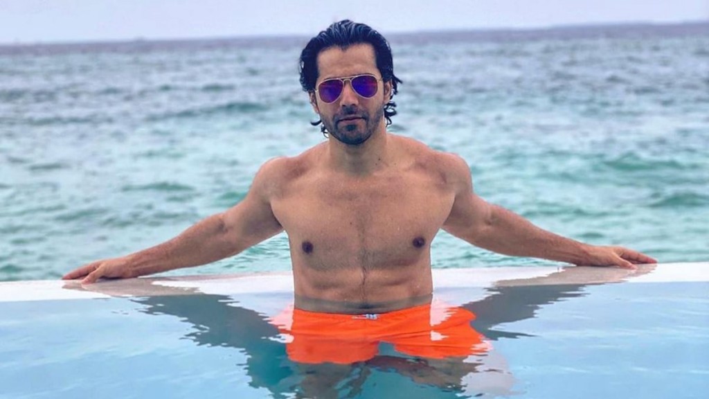 Raajje isthihaarukuran India ge nufoozu gadha meehunnaai Celebrity in gennanee