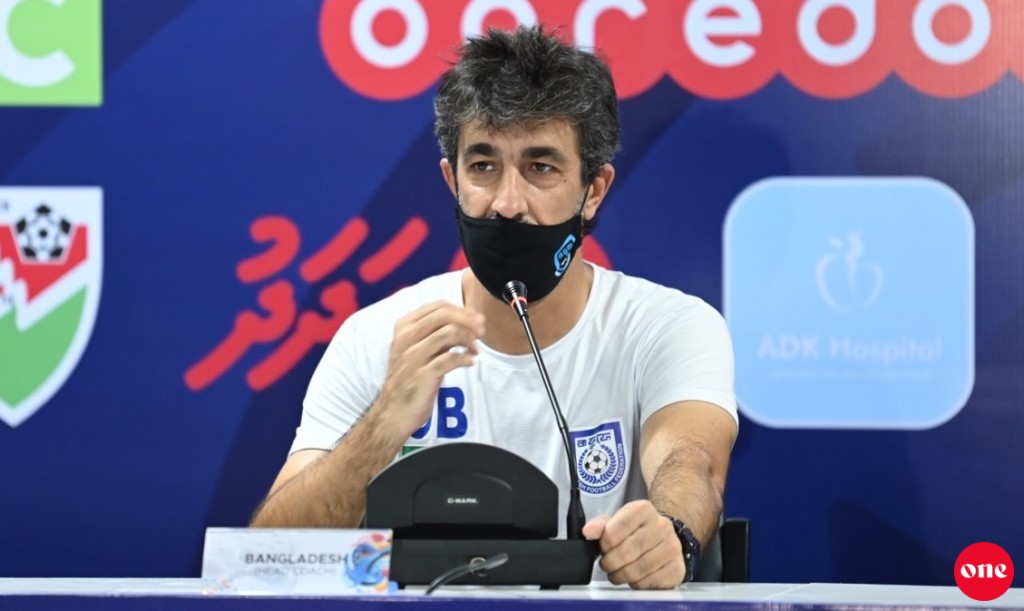 '' Hafthaa akun team thayyaaru kuran undhagoo vi, beynun vanee Bangladesh football ge kurierun dhakkan''