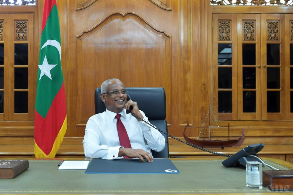 Maldives back in Commonwealth, SG informs President via telephone