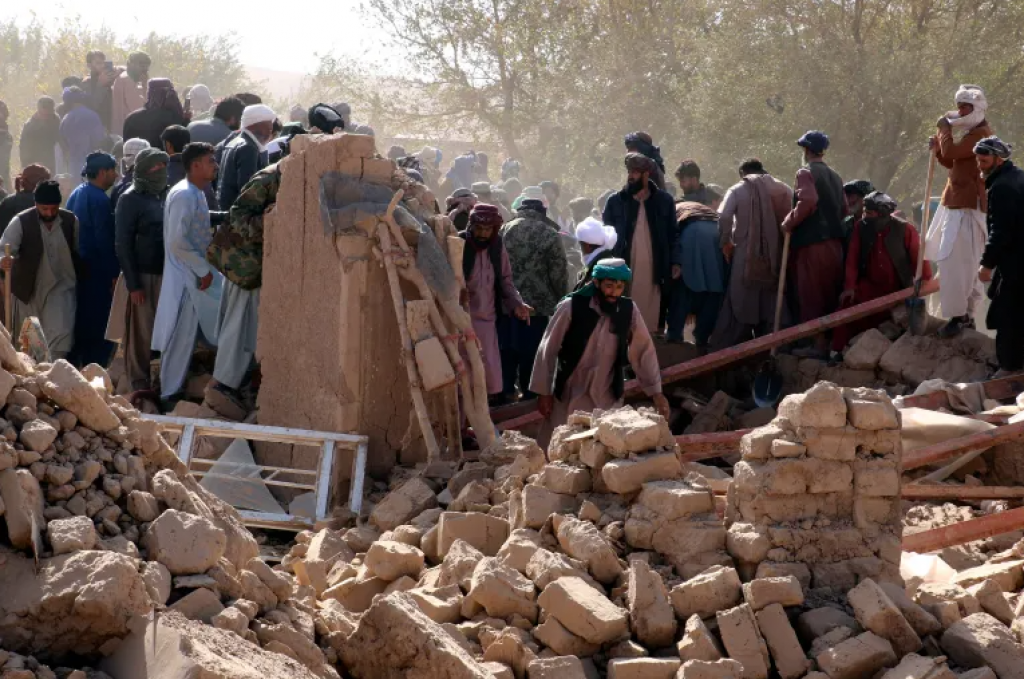 Afghanistan ah aii binhelumugai maruvi meehunge adhadhu 2000 in mahchah