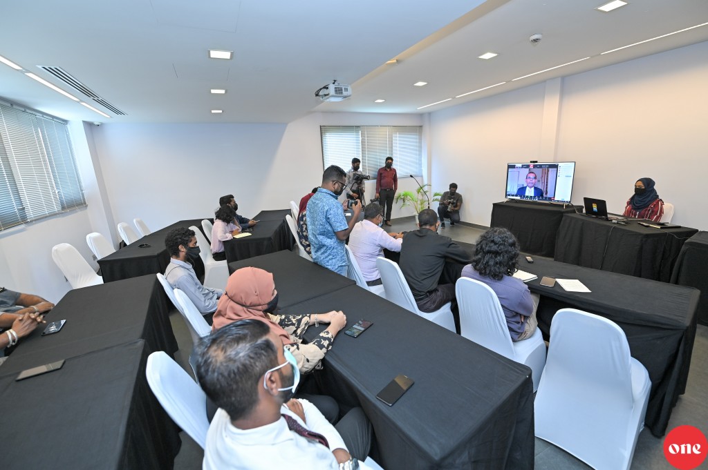 Noos majjalaa thakuge mauloomaathu ehkuran fashaifi