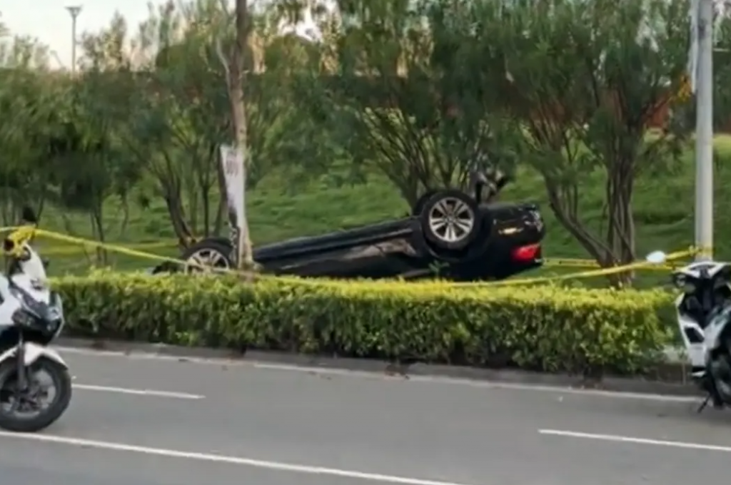 Hulhumale gai baaru speed gai dhiya car eh furolhaalai accident eh hingaifi