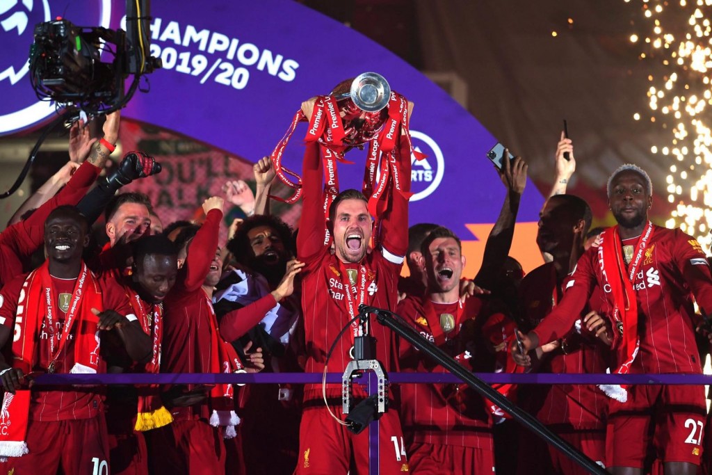 30 Aharah fahu English Premier League thashi Liverpool inn ufulaalaifi