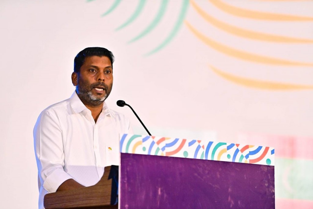 Kulhivarah kurierun hoadheynee mulhi Raajje shaamilvaane nizaameh gaaimu kurevigen: Raafiu