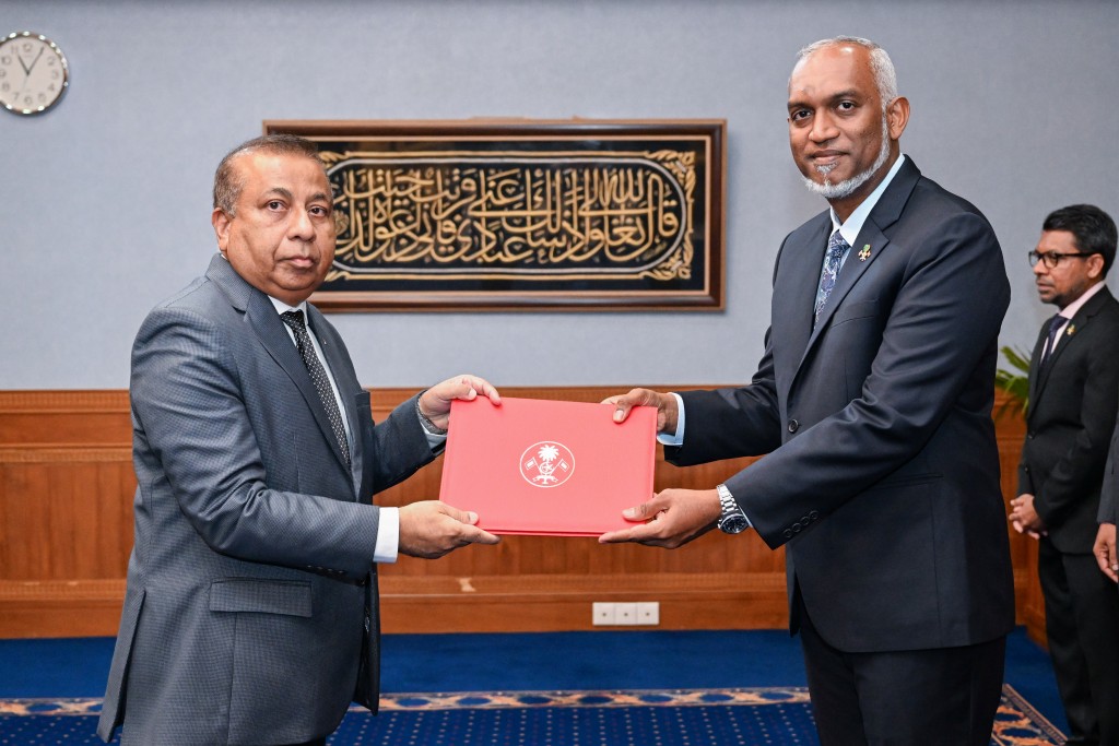 Thailand gai hunna Raajjey ge safeeru kamah Fuad ayyan kuravvaifi