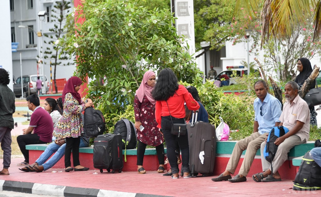 Anna aharuge bodu eid aai minivan dhuvahaai dhimaakoh sarukaaru bandhu 12 dhuvas