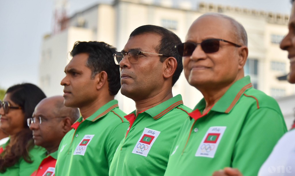 Evan Naseem maraali dhuvahakee Raees Maumoon ge verikamugai aniyaaverikan hahdhufahana alhai dhiya eh dhuvas: Nasheed