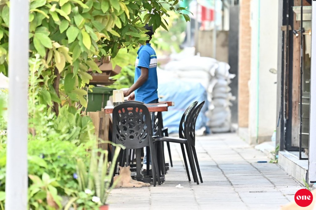 Hulhumale cafe' thakun dhuvaaru mathee bahattaafai huri gondi meyzu nagan angaifi