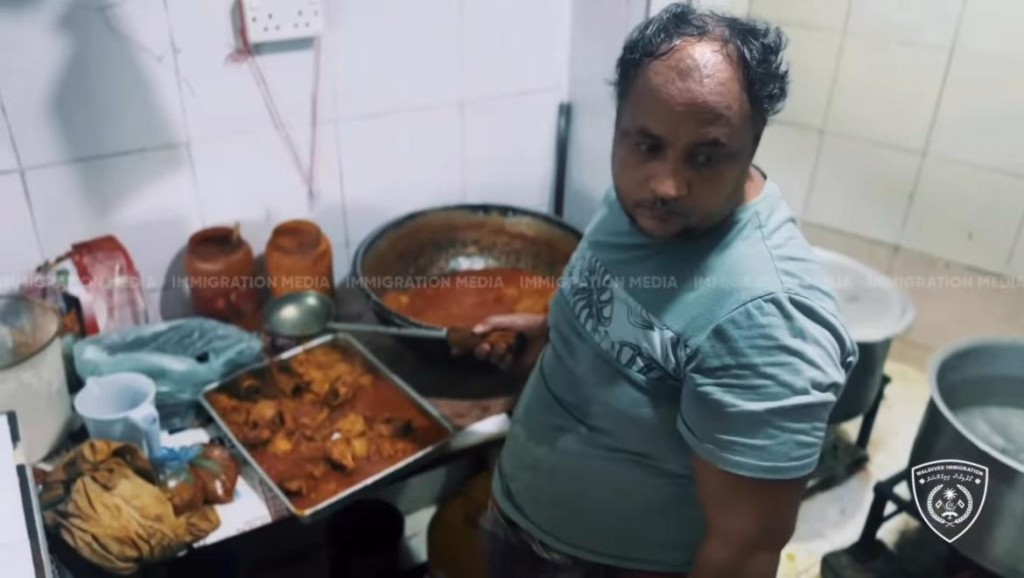 Nuthaahiru koh kaabothakethi thayyaaru kuramun dhiya thanakun 13 bidheyseen athulaigenfi