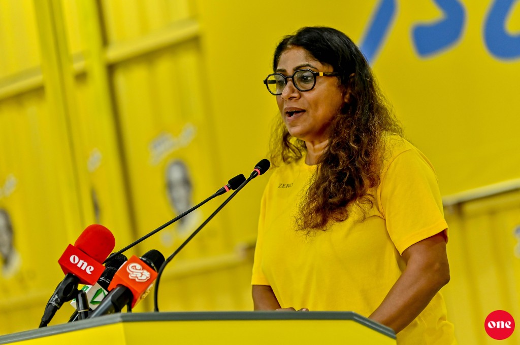 Yameen minivan vaane gaaoonee hama eh nei, ekan Yameen ah ves egeynei: Mariya