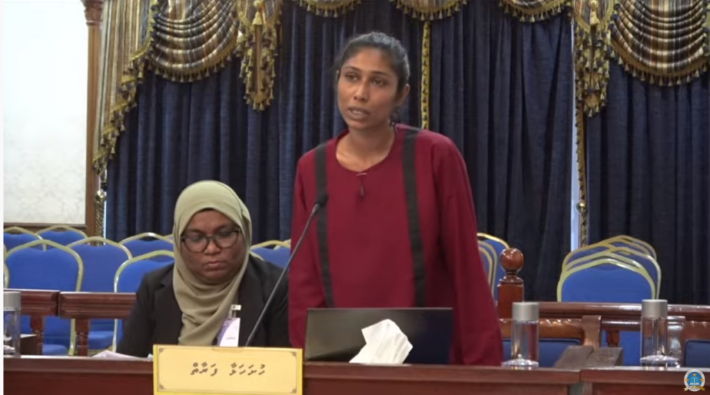 Gasdhugai meehaku maraalikan Nazaha ah saabithuvaa kamah Supreme Court ves in hukum kohfi