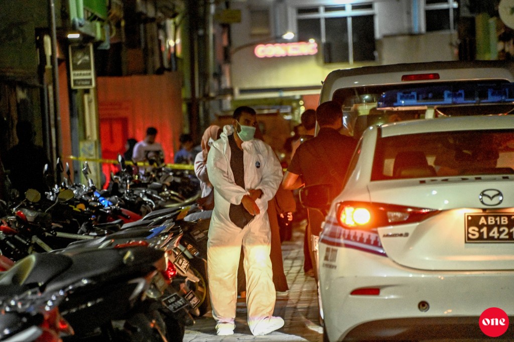 Maafannu gai hunna geyehge therey meehaku maruvefai ovvai fenijje 