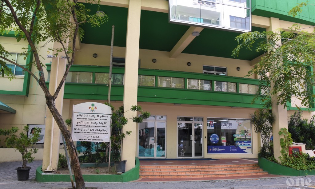 Aamdhaneege gothugai 30 Billion libihjje, midhiya aharahvvure rangalhu