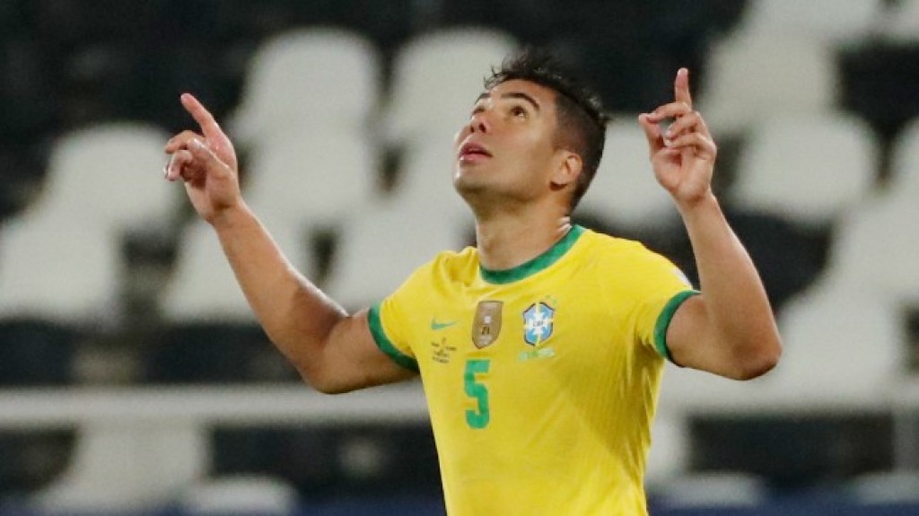 Fahu vaguthu Casemiro jehi goal aaeku Brazil record dhamahattaifi
