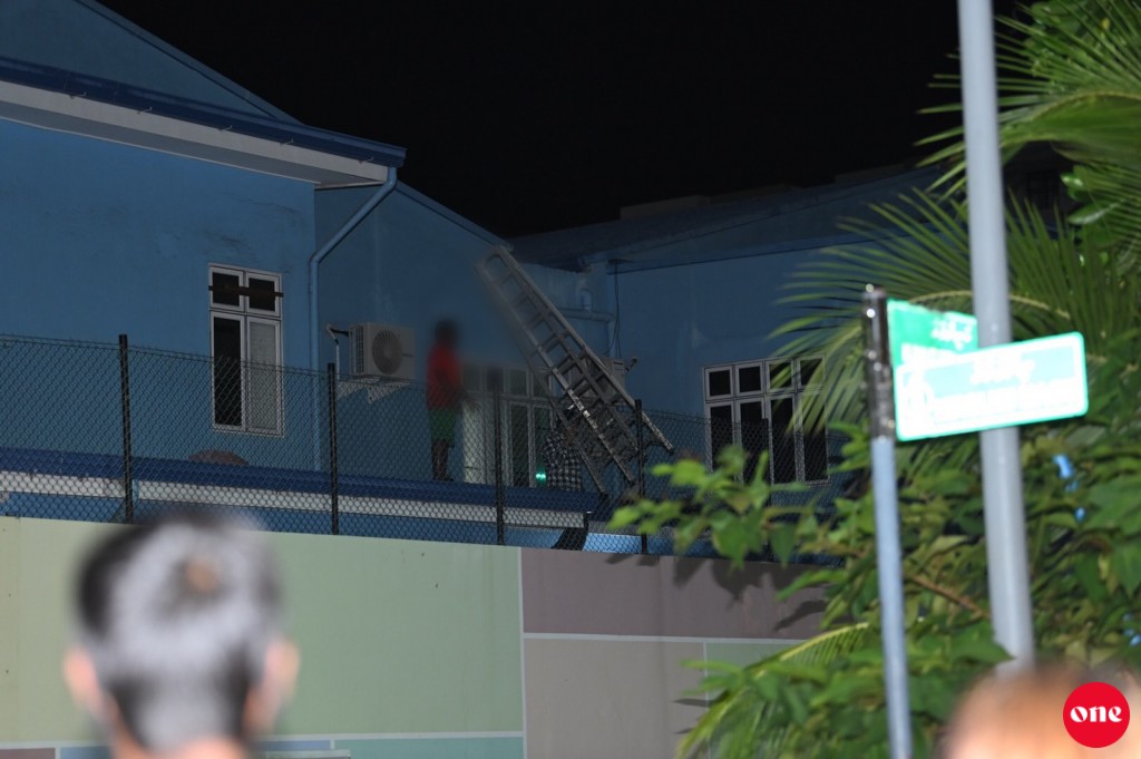 Muvazzafu suspend kuree kujjaa aa medhu amalu kuran nujehey  gothah amalu kurumun: Gender