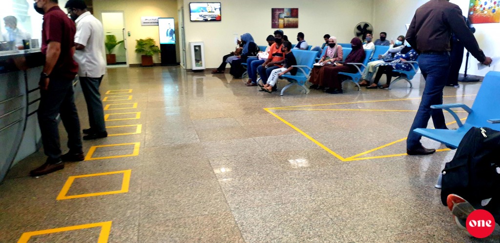 May mahu Aasandhain Raajjein beyrun faruvaa hoadhi meehunge adhadhu ithuru vejje