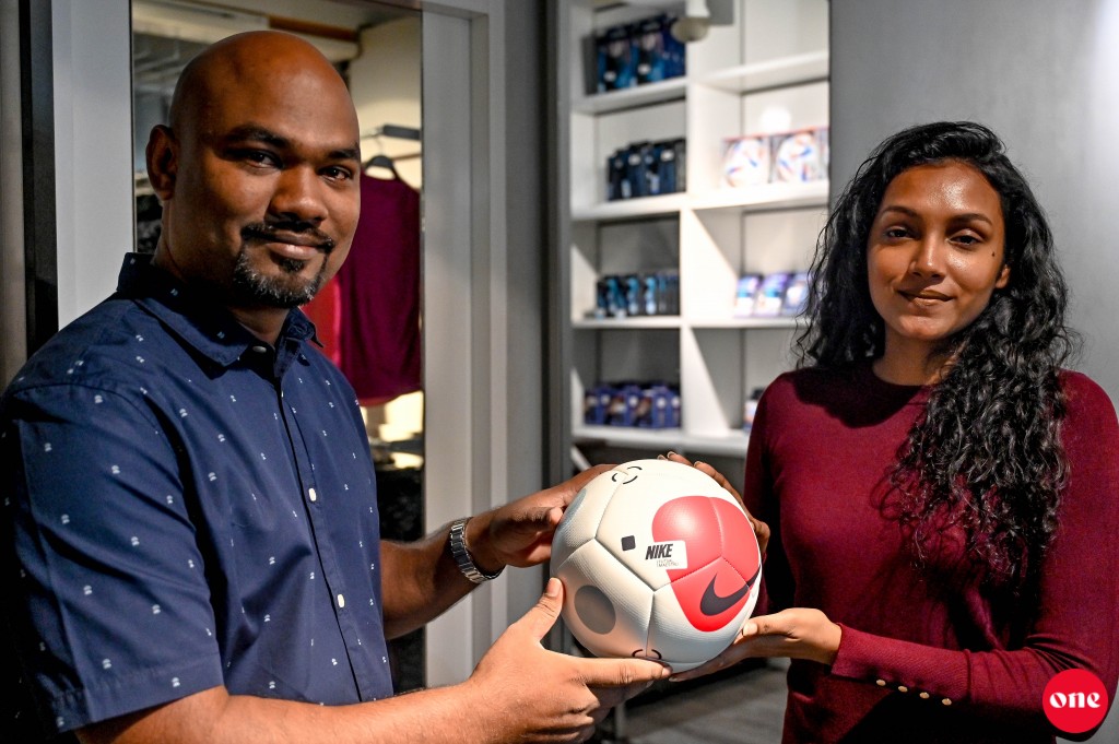 Sonee Sports Golden Futsal Challenge ge rasmee boalha akah Nike Maestro