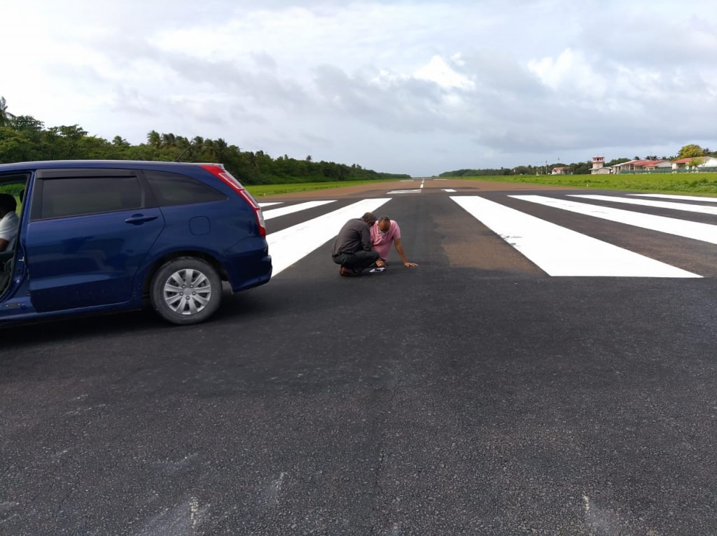 Hanimaadhoo airport vegendhaanee uthuruge tourism ge engine ah: India