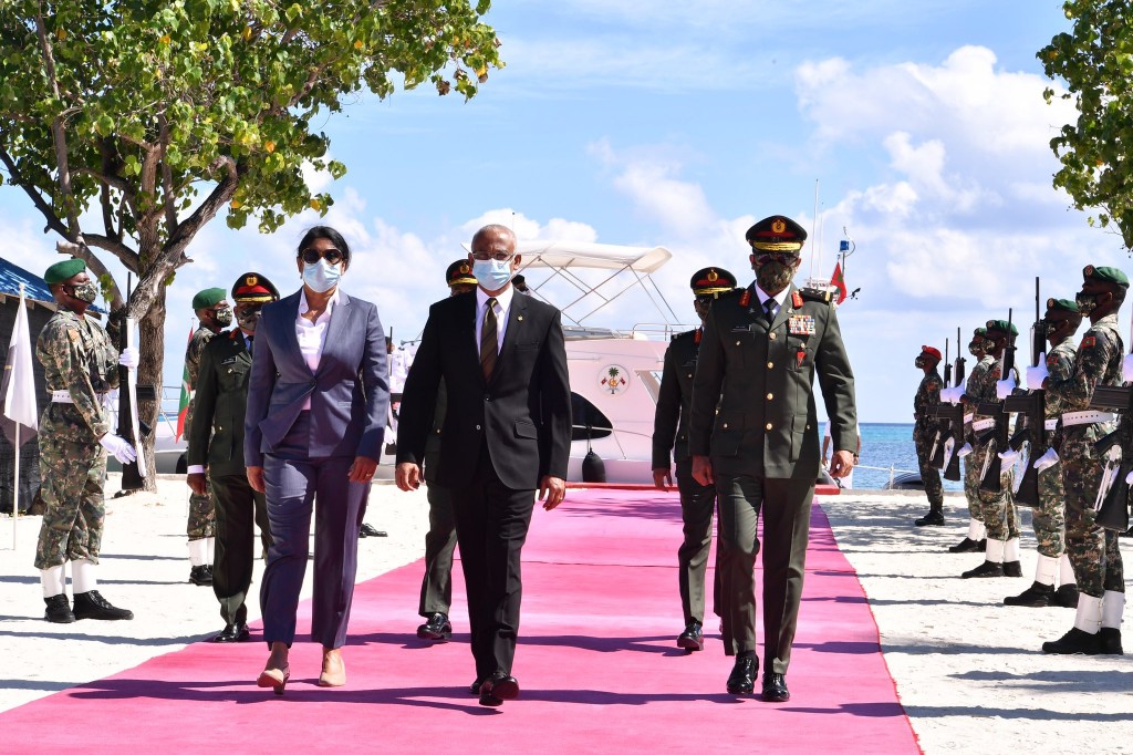 Bomuge hamalaa aa gulhigen SPG ah badhalu gehnan Minister Mariya ah Raees engevi: Tharujamaan
