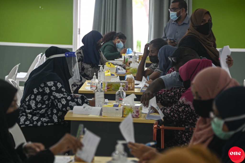 Hiya flat ehbasvunthakugai maadhamaa soi kuran fashanee