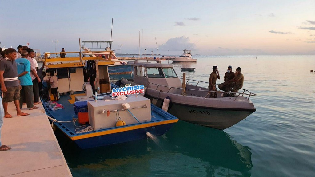 Bilehdhoo dhonyakun mahah gos ulhunu meehaku kulli gothakah maruvejje
