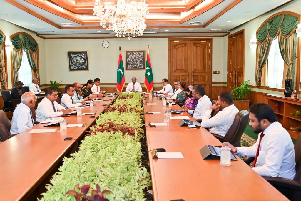 Yoga hamanujehun balan ufehdhi kuda committee ge masahkai Vazeerunge Majilis aa hihsaa kohfi