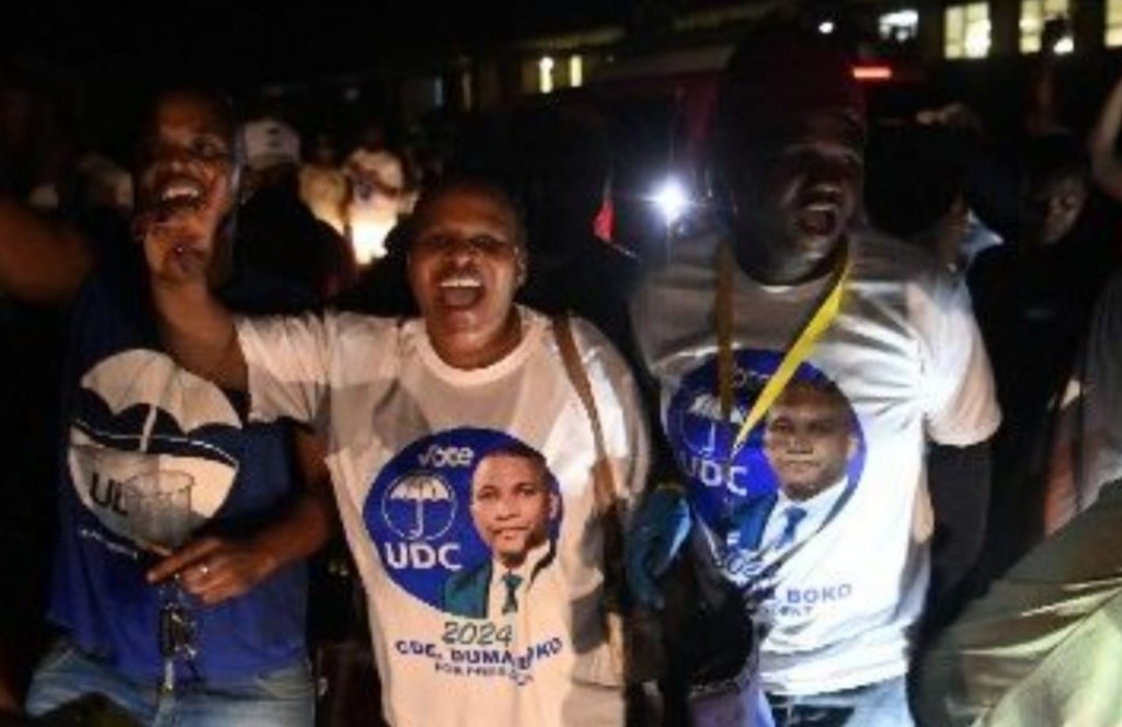 Africa bahrrunves democratic gaumuthah fene'eve.