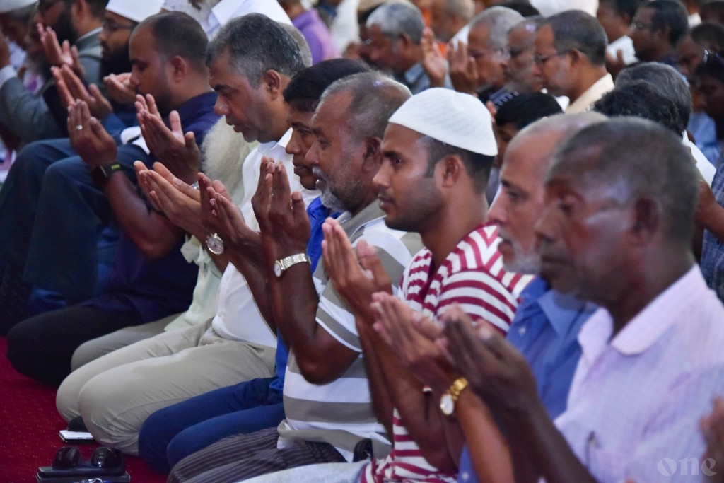 Palestine ge rahkaatheri kamah kiyan feshi gunoothu kiyun huttaalan angaifi