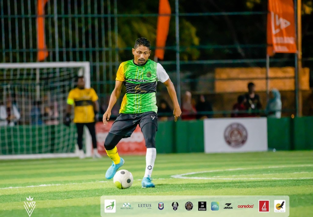 LYD Veterans Futsal: Outreef aai Maabaidhoo adhi Afeyn ves feshun rangalhu koffi