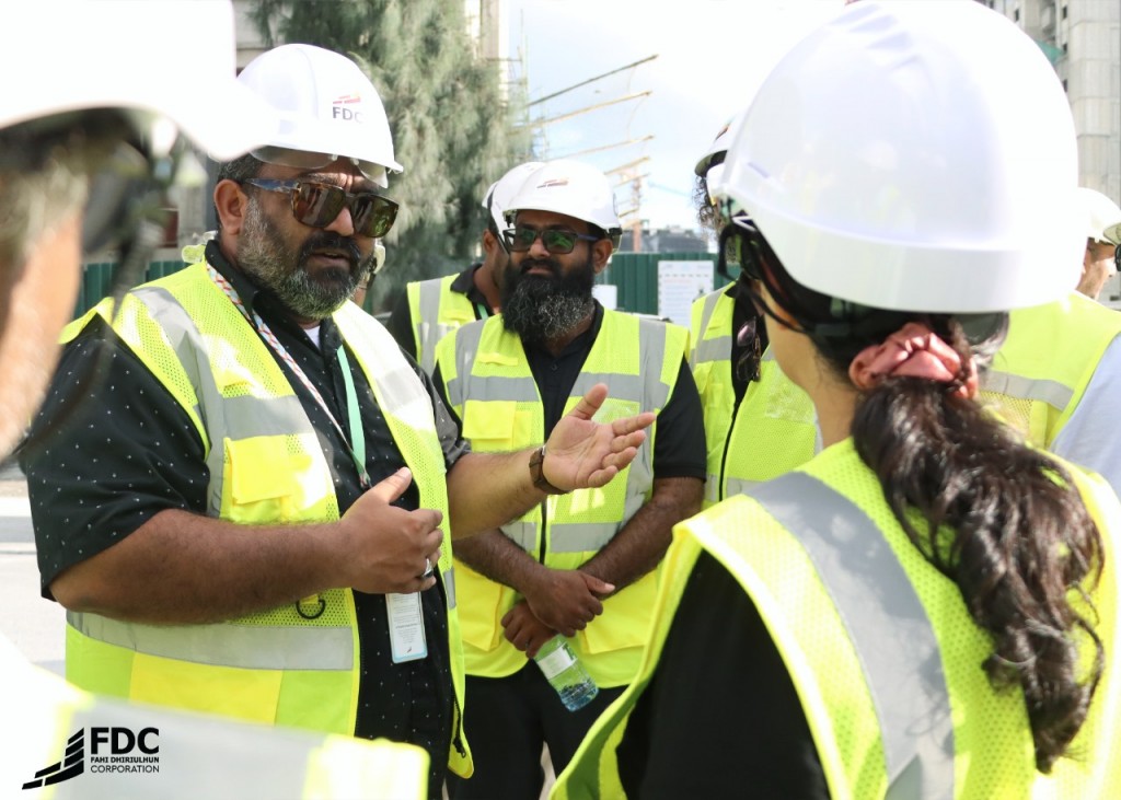 Ithuru 30 million dollar beynun viyas, anna mahu flat thakah vadheveyne: Hamdhan