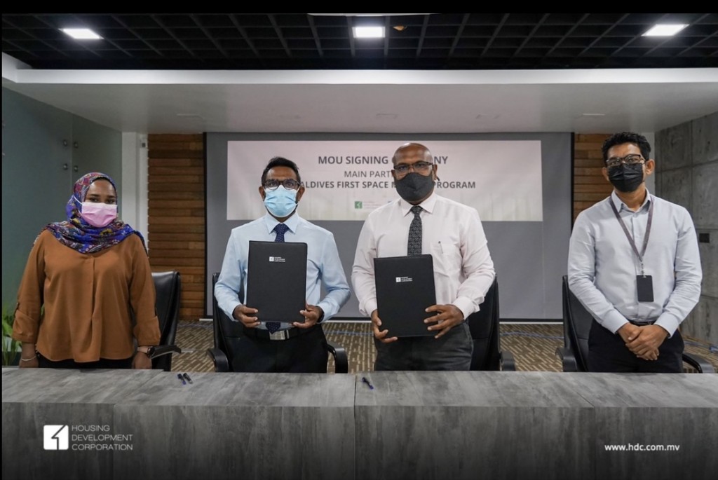 HDC signs as main partner for the Maldives' first space mission program