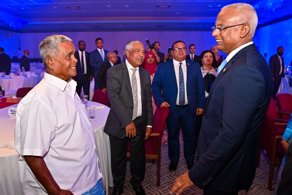 MDP ge Manifesto: Dhivehi viyafaari thakah beyrugai hingaa project thakugai baiverivaan exim finance dhinun