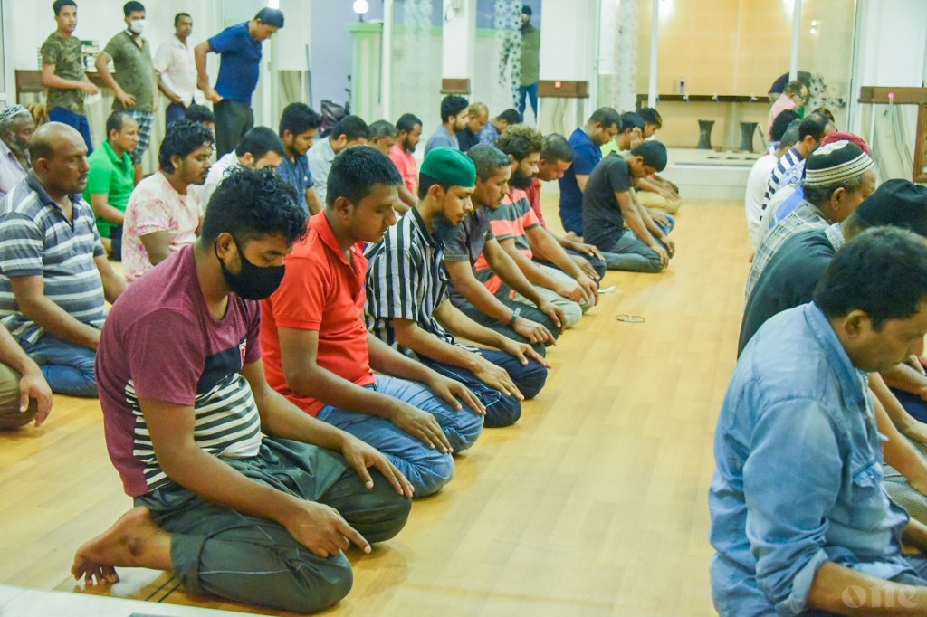 #OnePhoto: Male' ge miskiythakugai jamaa'athugai namaadhu kuran feshun