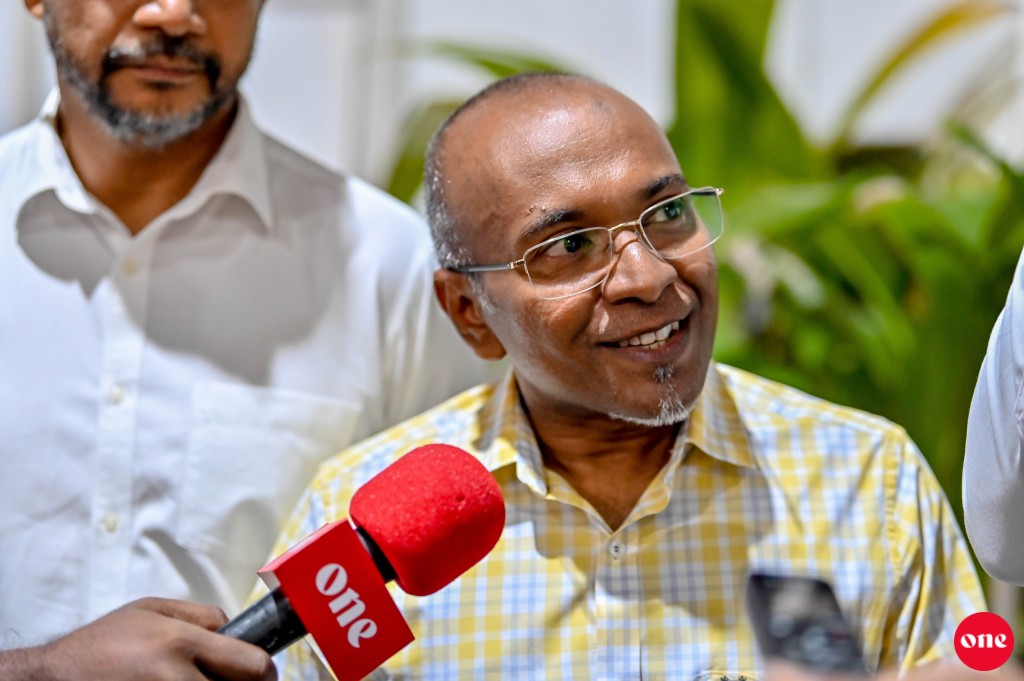 Hassan Latheef ves MDP aa gulhivadaigenfi