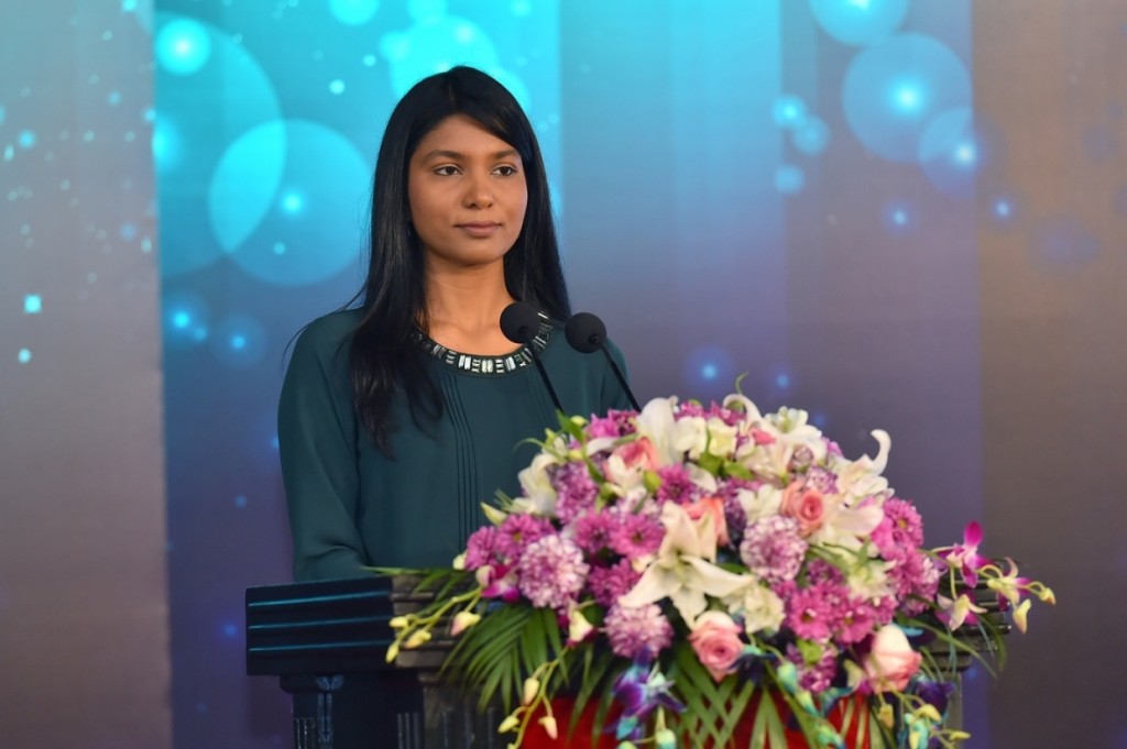 Kudakudhinge hiyaa ge massalaehgai Zeneesha ah dhauvaa kuran fonuvaifi