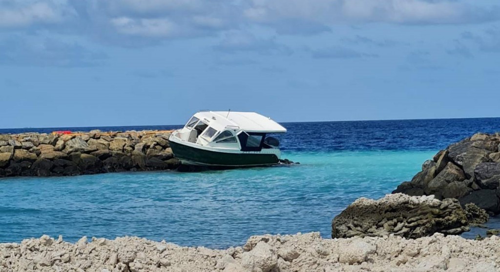 Launch accident gai haalu serious vi meehaa ithuru faruvaa ah India ah