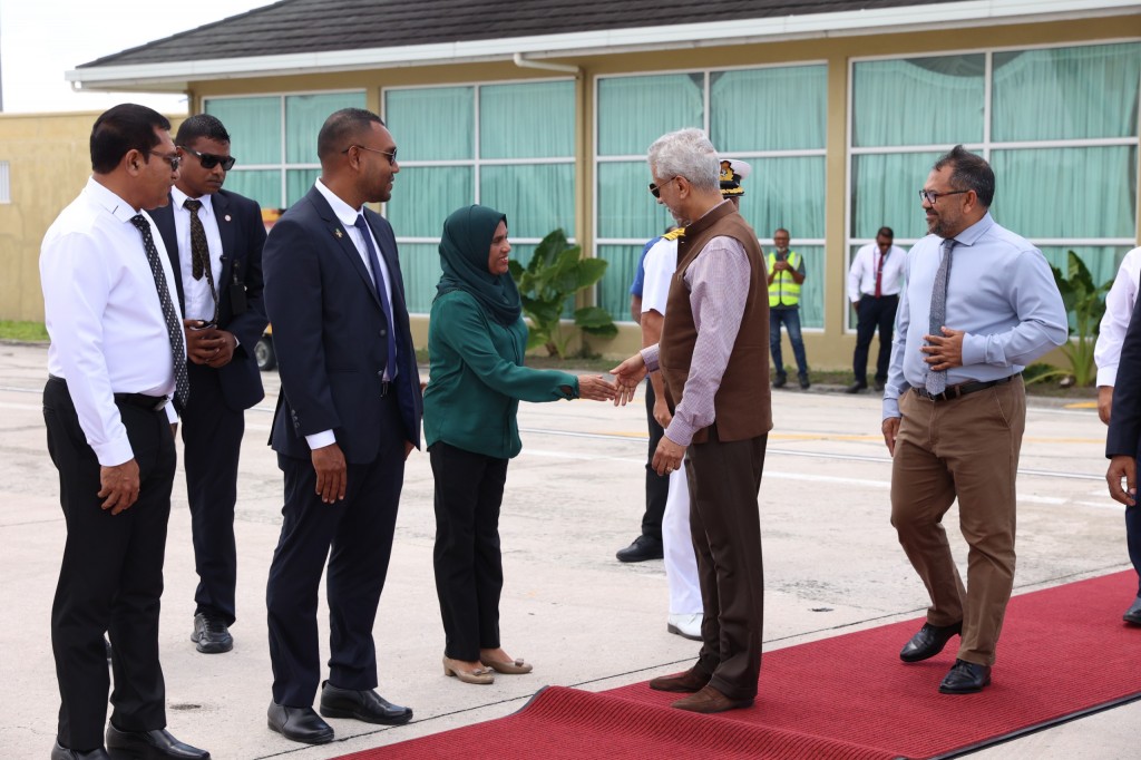 India gai hunnavaa raajjeyge safeerukamah Azeema ayyankuran committee in faaskoffi