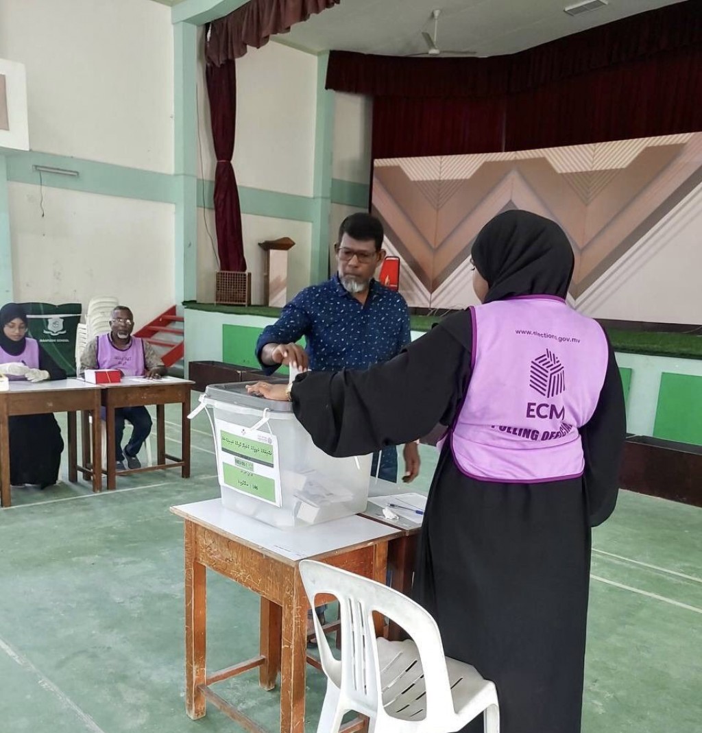 Moosun goasve, Guraidhoo dhaairaa ge inthihaabuge vote lun ithuru eh gadi irah dhanmaalaifi