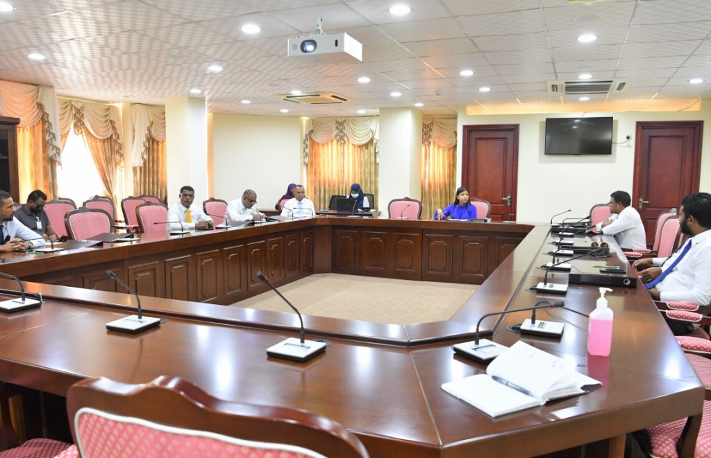 Membarun vaki kuree ACC ah nufoozu foaruvumah magufahi kuran kamah belevey: Transparency