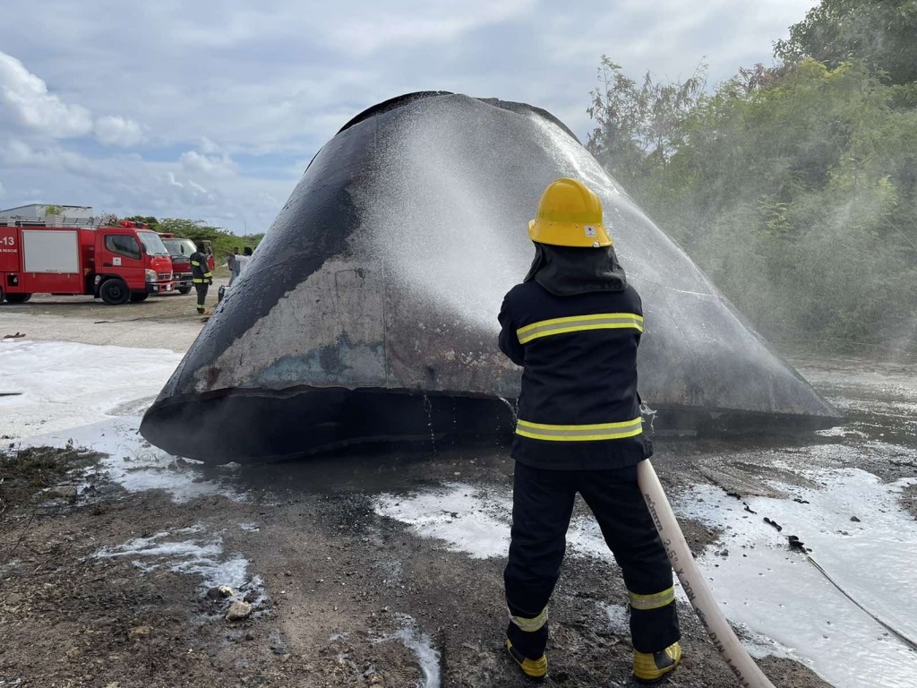 Fuvahmulaku Cityge theyo tank ehgai roave, ekakah aniyaavejje